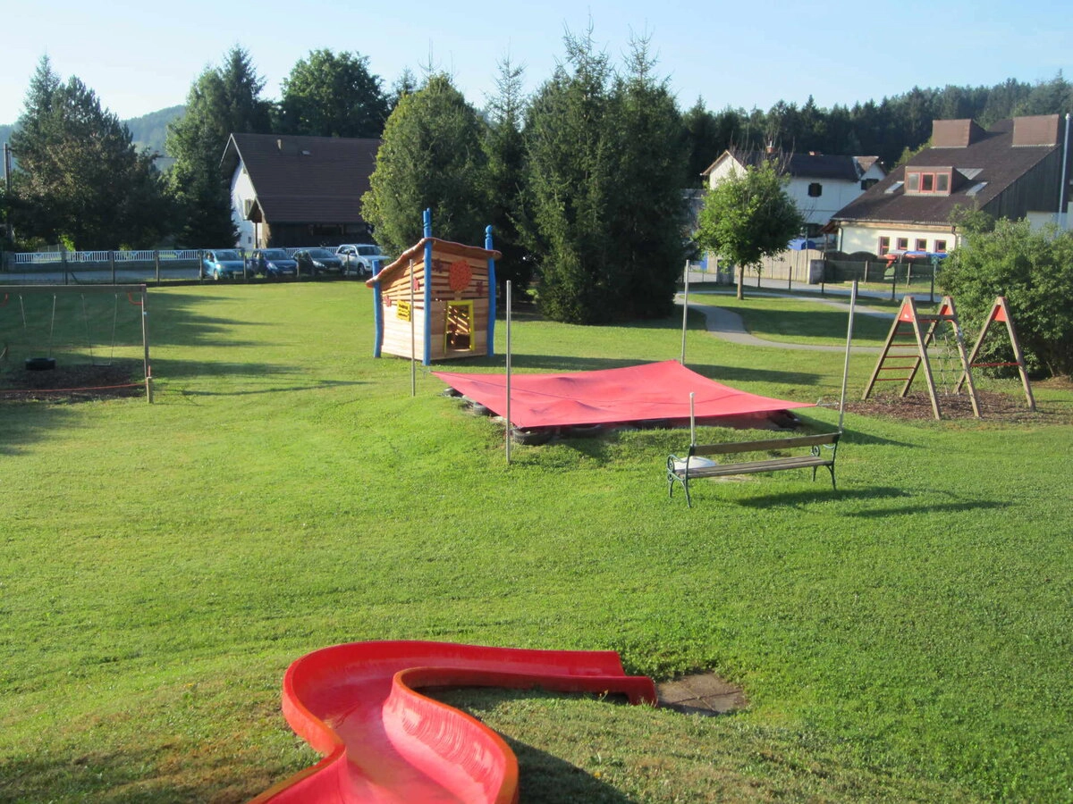 Kinderkrippen & Kindergärten 54 kindergarten-schirning-raeume-3