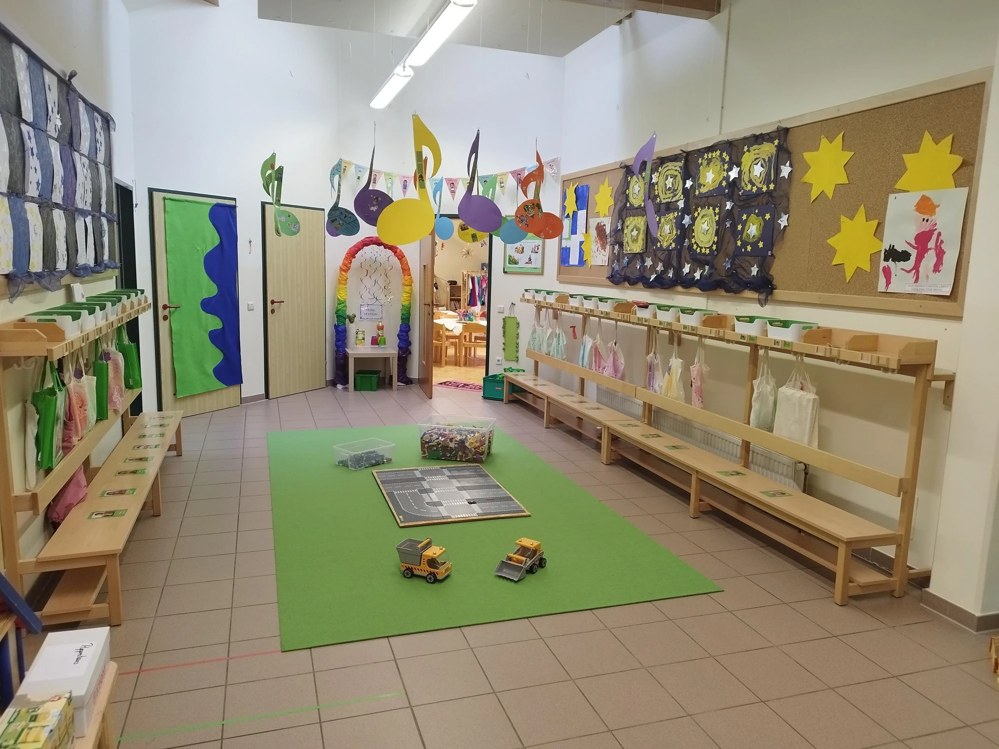 Kinderkrippen & Kindergärten 6 kreativer-marktkindergarten-judendorf-raum-5